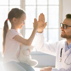 Στο Apex Medical Group παρέχουμε υπηρεσίες Γενικής & Οικογενειακής Ιατρικής. Η υπηρεσία απευθύνεται σε όλους τους ενήλικες και περιλαμβάνει παθολογικές εξετάσεις καθώς και μια ολιστική αντιμετώπιση ασθενειών. Στο Apex Medical Group παρέχουμε υπηρεσίες Γενικής & Οικογενειακής Ιατρικής. Η υπηρεσία απευθύνεται σε όλους τους ενήλικες και περιλαμβάνει παθολογικές εξετάσεις καθώς και μια ολιστική αντιμετώπιση ασθενειών.